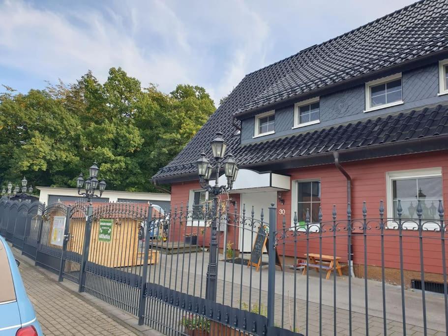 Fewo Winter In Der Villa Waldrand Mit Zwei Balkonen บาดวึนเน็นแบร์ก ภายนอก รูปภาพ